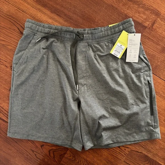 All In Motion Mens 7" Soft Stretch Shorts Side & Zippered Pocket Sz M Olive NWT - Picture 2 of 6